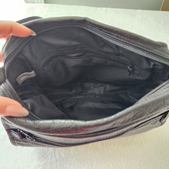 Vintage Wilsons Leather Convertible Purse Black Crossbody Fanny Belt Bag 90s Y2K - Picture 4 of 16